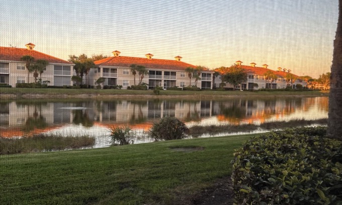 North Naples Condo | Charming 2-bedroom condo in beautiful Naples with WiFi, fitness room
