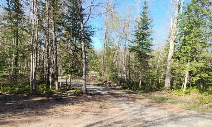 Manistique House | Charming 2-bedroom house with WiFi near Hiawatha National Forest in Manistique