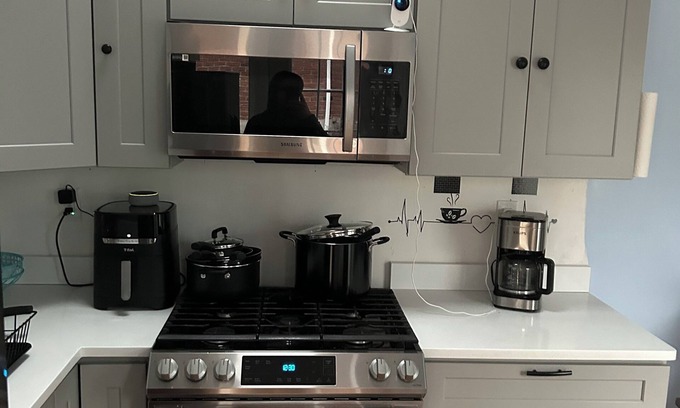 Canarsie House | Charming 2-bedroom house with WiFi and AC in wonderful Brooklyn