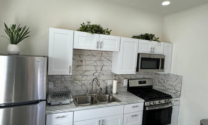 Nogales House | Charming 2-bedroom house in serene Nogales with AC, WiFi