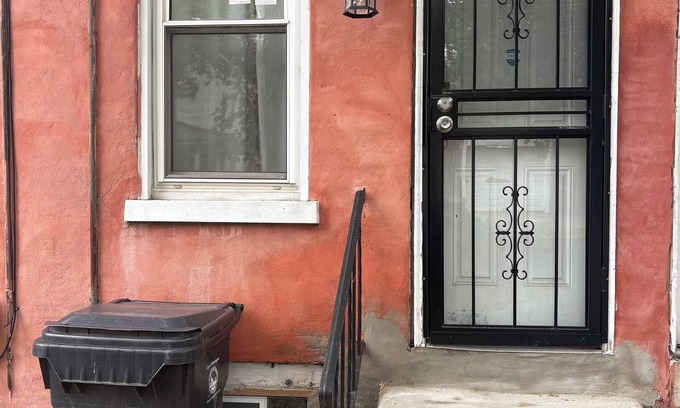 Wilmington House | Charming 2-bedroom townhome with WiFi and AC in Wilmington close to riverfront.