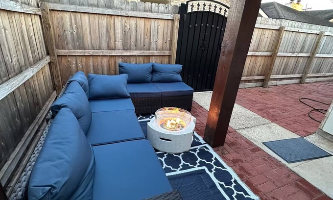 South Baton Rouge Condo | Charming 2-bedroom condo with WiFi, AC in welcoming Baton Rouge
