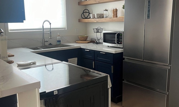 Frazier Park Cabin | Charming 2-bedroom A-Frame cabin with AC, WiFi in tranquil Frazier Park