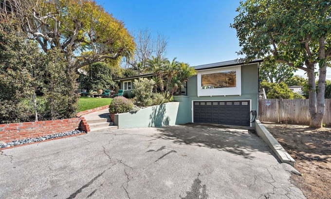South Laguna House | Charming 2-bedroom house in fabulous Laguna Beach close to the ocean