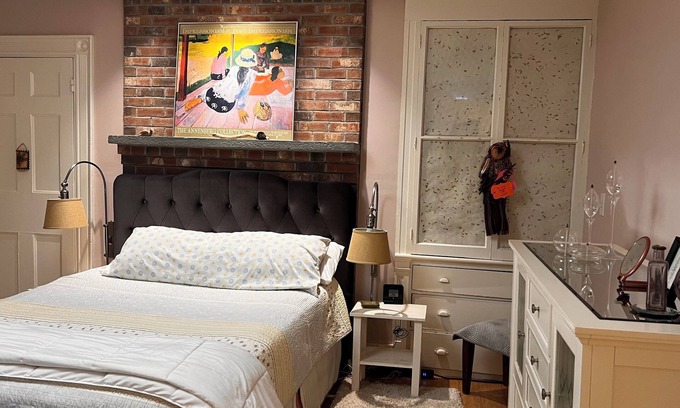 Portland Condo | Charming 2bed, 2 bath 1st floor condo in the heart of the Arts District.