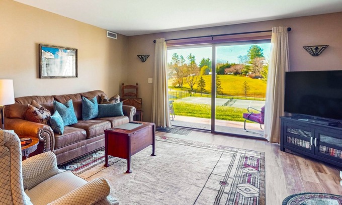 Blowing Rock Apartment | Charming 2BR Chetola Resort Condo with fireplace, Walk-in shower, and jetted tub