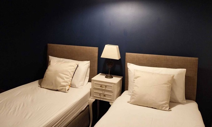 Holbeck House | Charming 2BR House Close 2 Leeds City Centre Wi-Fi