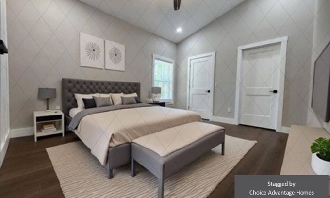 Crystal River House | Charming 3 bdrm, 2 bath Villa with designed open living space.