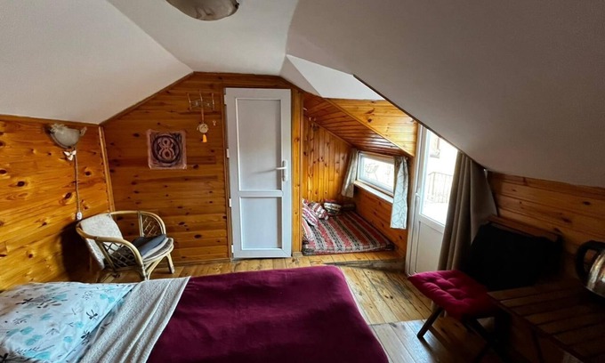 Mirzaani Bed & Breakfast | Charming 3-bedroom bed & breakfast with WiFi, AC in lovely Sighnaghi