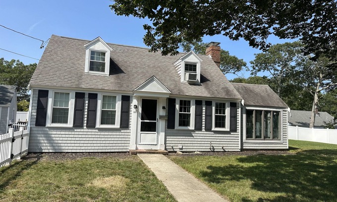Buzzards Bay House | Charming 3-Bedroom Buzzards Bayn