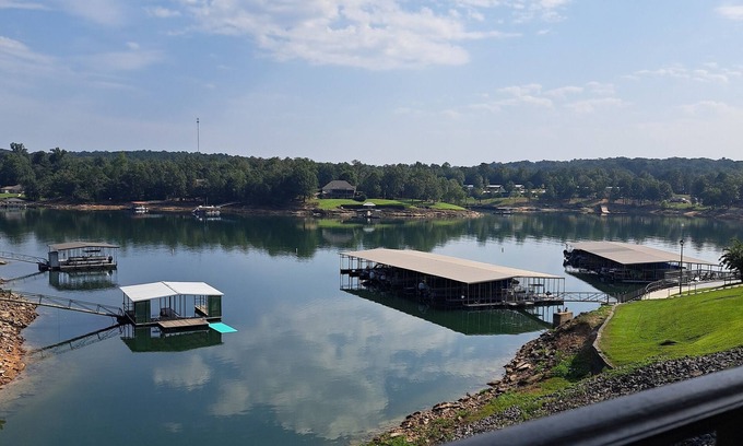 Jasper Condo | Charming 3-bedroom condo in Jasper with AC, WiFi. Enjoy your stay