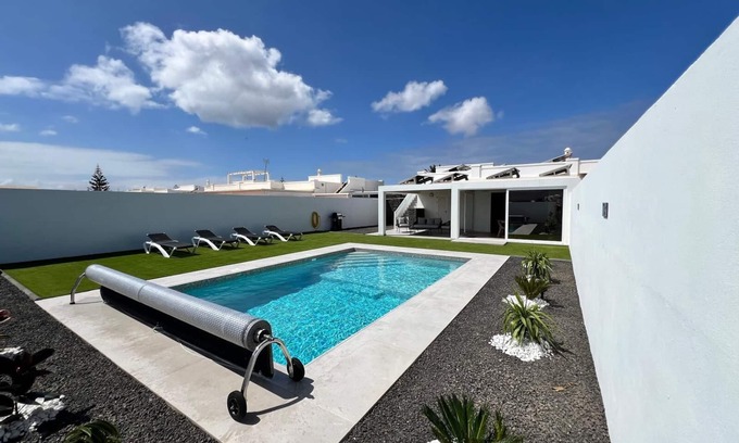 Playa Blanca Villa | Charming 3-bedroom villa with heated swimming pool , AC throughout and WiFi