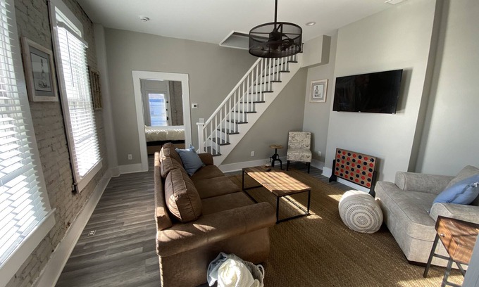 Butchertown House | Charming 3-bedroom house with AC and WiFi in serene Louisville