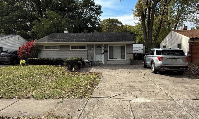 Southfield House | Charming 3-bedroom house with AC, WiFi in serene Southfield