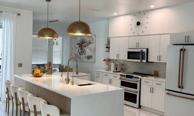 Palmer Ranch House | Charming 3-bedroom house in amazing Sarasota.