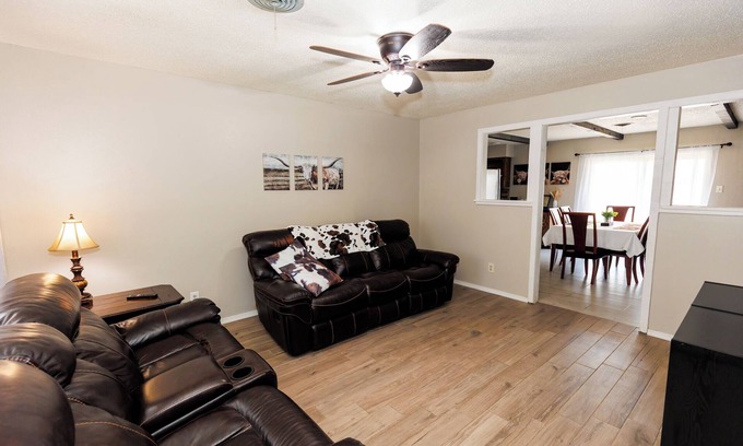 Lubbock House | Charming 3-bedroom house within minutes of major universities and hospitals.