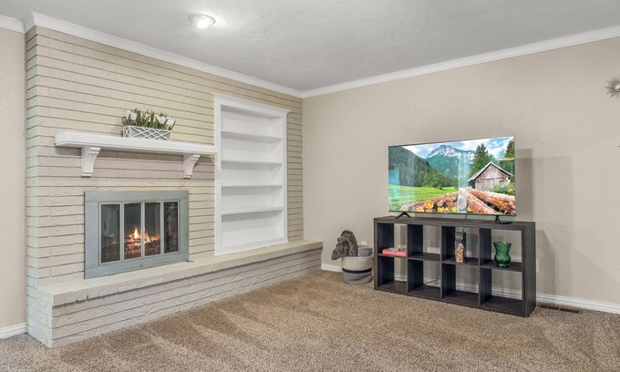 Edmond House | Charming 3-bedroom house central to everything in Edmond and handy to OKC