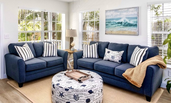 Pine Gardens South House | Charming 3-bedroom Jupiter home, less than 3 miles from beach!