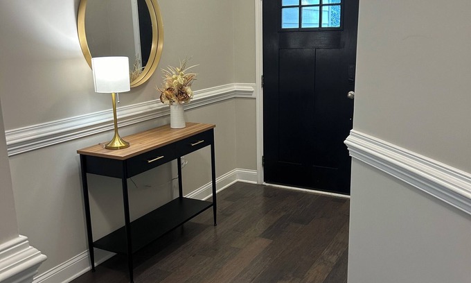 Southwest Raleigh House | Charming 3-bedroom townhouse in Cary/Raleigh.