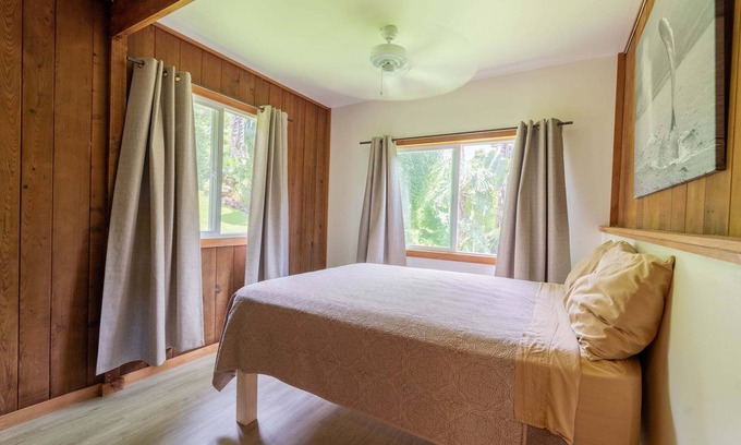Honaunau-Napoopoo House | Charming 3-bedroom house - Enjoy a little peace of Aloha!