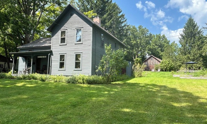 Skaneateles Other | Charming 3-bedroom farmhouse in welcoming Skaneateles, short walk to village.