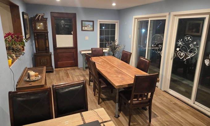 Peshtigo Other | Charming 4-bedroom farmhouse with AC and WiFi in Peshtigo
