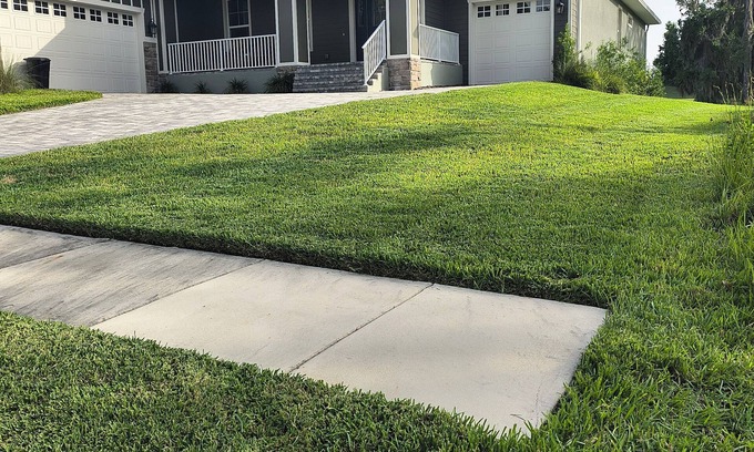 Brooksville House | Charming 4-bedroom house with AC, WiFi in quaint Brooksville