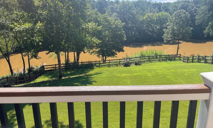 Douglasville House | Charming 4-bedroom house with WiFi and AC in delightful Douglasville