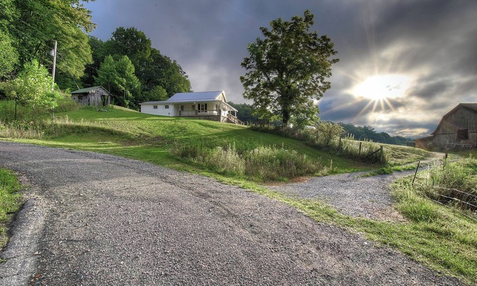 Johnson County Other | Charming 4-bedroom farmhouse in Shady Valley, TN with breathtaking view