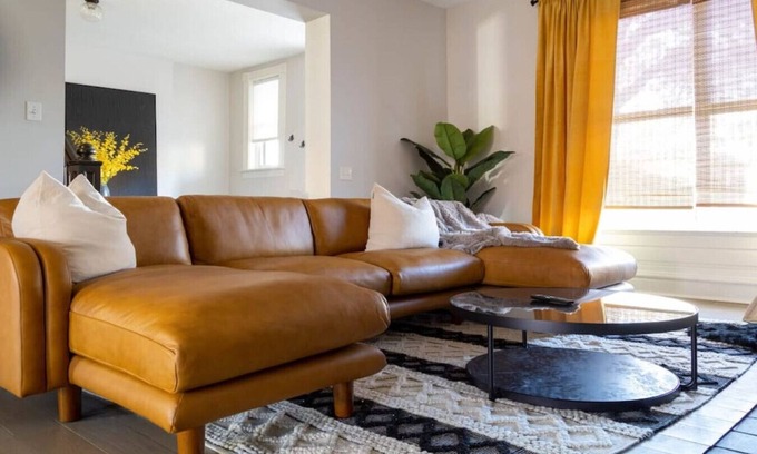 Shaw House | Charming 4BR|3.5BA Family Home