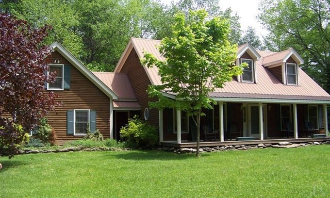 Londonderry Other | Charming and Spacious Vermont farmhouse AVAILABLE CHRISTMAS WEEK 2024