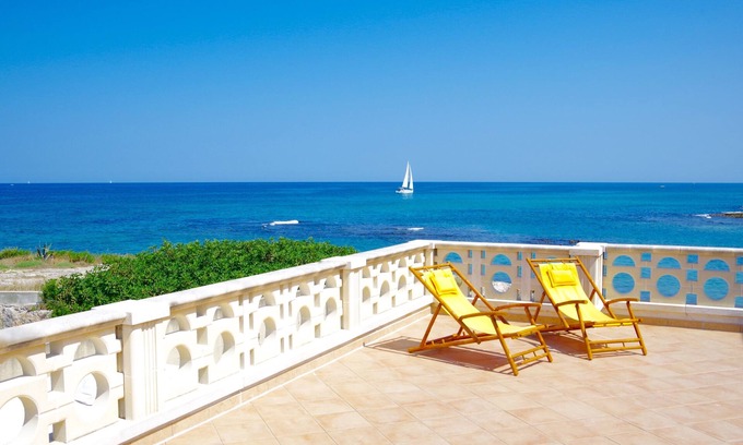 Villanova Apartment | Charming apartment on the sea with fantastic, gr. Panoramic terrace