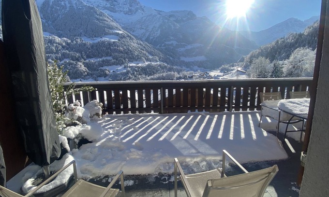 Val d'Illiez Apartment | Charming apartment located opposite the Dents du Midi
