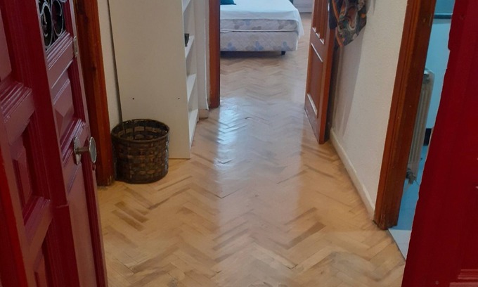 Palacio Condo | "Charming apartment in the center of Madrid on a second floor. Excellent Location