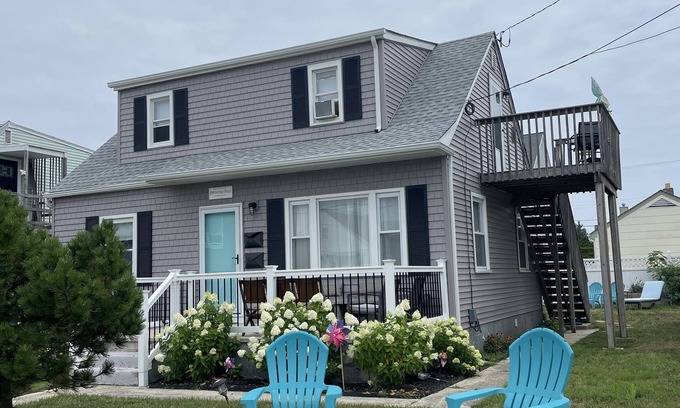 Brigantine Apartment | Charming Beach Block Apartment