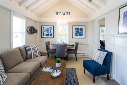 North Truro House | Charming Beachside Bungalow