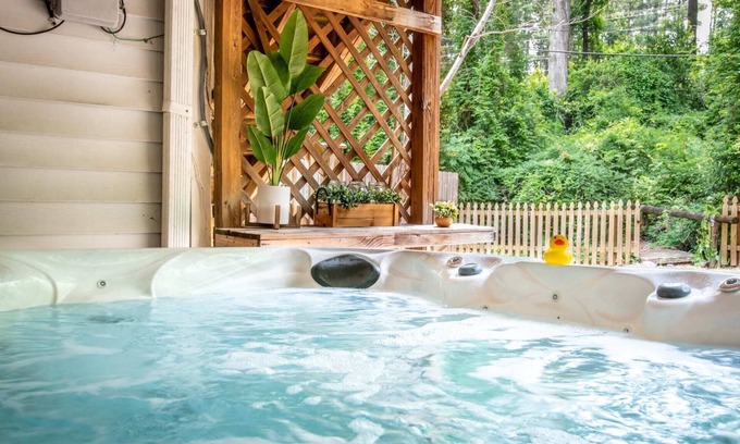 Redmont Park House | Charming Bungalow with Hot Tub | Diaper Row Oasis,