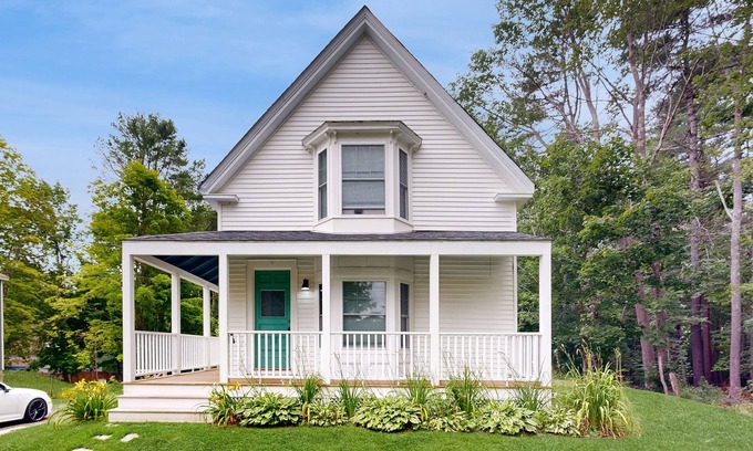 Camden House | Charming Camden Retreat with Front Porch, Deck and Wifi