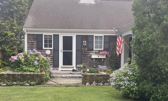 West Harwich House | Charming Cape Cod home, minutes to Nantucket Sound