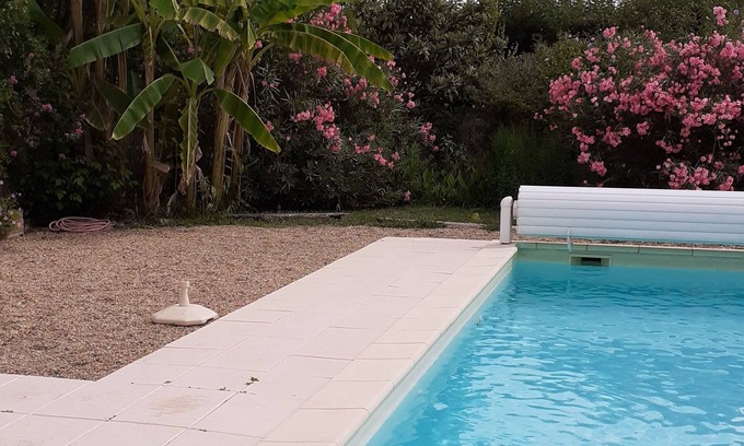 L'Isle-sur-la-Sorgue Villa | Charming, comfortable, well-equipped villa in a quiet, restful setting