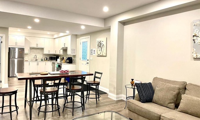 Pickering House | Charming, Comfortable Bsmt Apartment in Pickering
