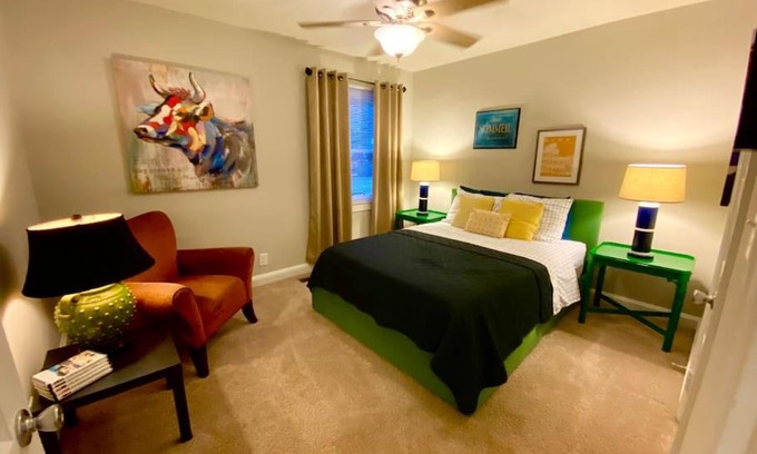 Sunset Hills Apartment | Charming Condo Near Downtown, NCSU and PNC Arena