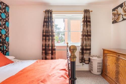 Staple Hill Apartment | Charming Cosy Coach House in Fishponds Bristol