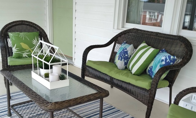 Swansboro House | Charming cottage at White Oak Inlet - 10-minute walk to downtown
