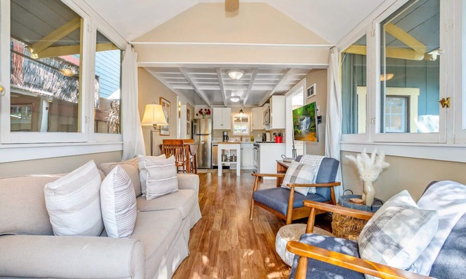 San Diego Cottage | Charming cottage in North Park