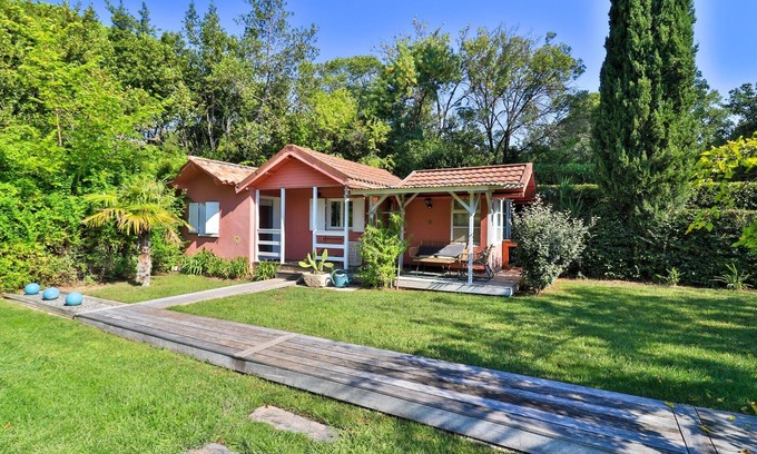 La Garde Cottage | Charming cottage , secluded property with pool and garden - beaches nearby