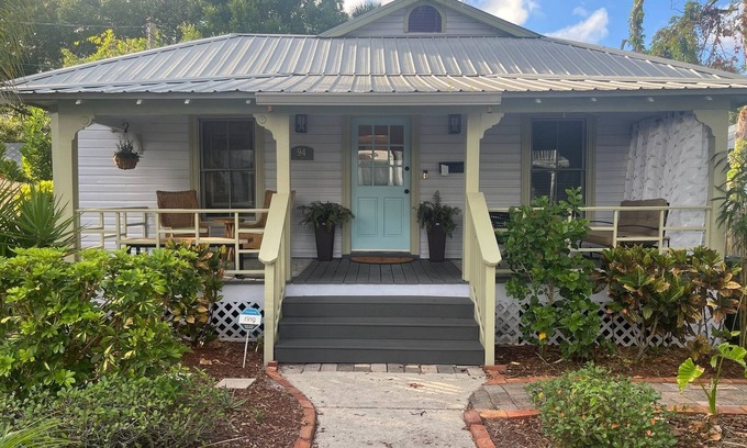 St. Augustine Historic District House | "Charming Cottage with Spacious Porch, Walking Distance to Top Attractions!"