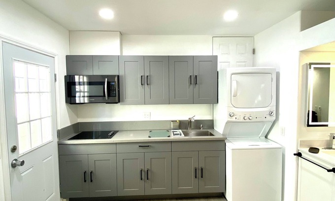 Smoke Ranch House | Charming Escape. 2-bedroom townhome in marvelous Las Vegas