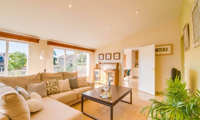 Binissalem Apartment | Charming Escape in Binissalem
