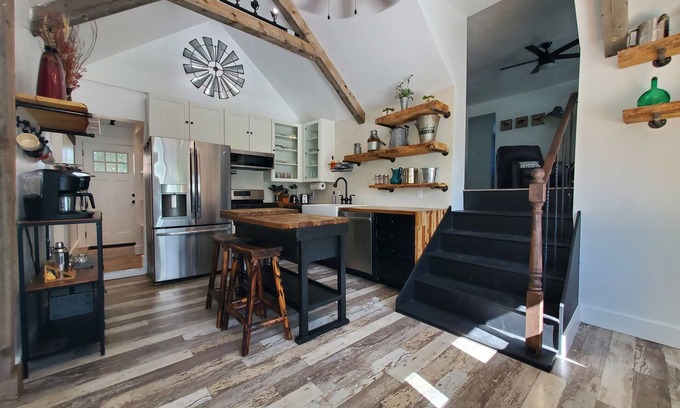 Peoa Other | Charming Farmhouse at the base of the Uinta-Wasatch-Cache National Forest.